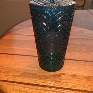 Starbucks diamond cut jeweled green tumblr Grande 16 oz excellent